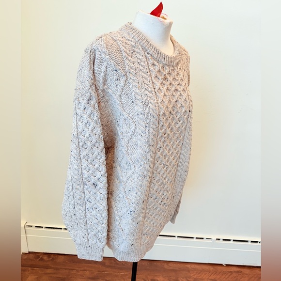 NEW - Made in Ireland wool ARAN MOR Ladies Honeycomb knit Sweater oat colour - Picture 4 of 16